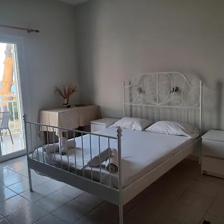 Tassos & Marios Ii Apartman Alikanász