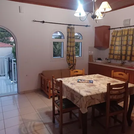 Tassos & Marios Ii Alikanász