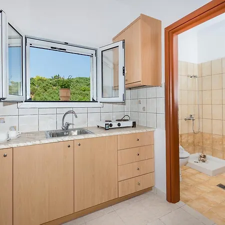 Apartman Tassos & Marios Ii Alikanász